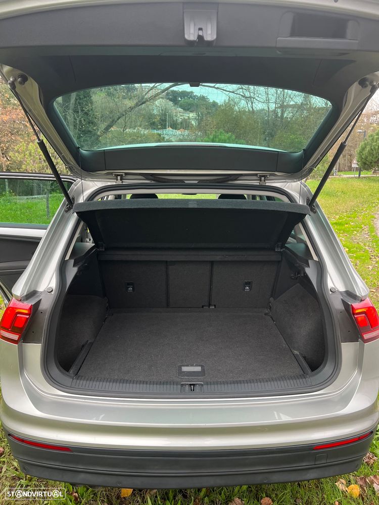 VW Tiguan 1.6 TDI Confortline - 8