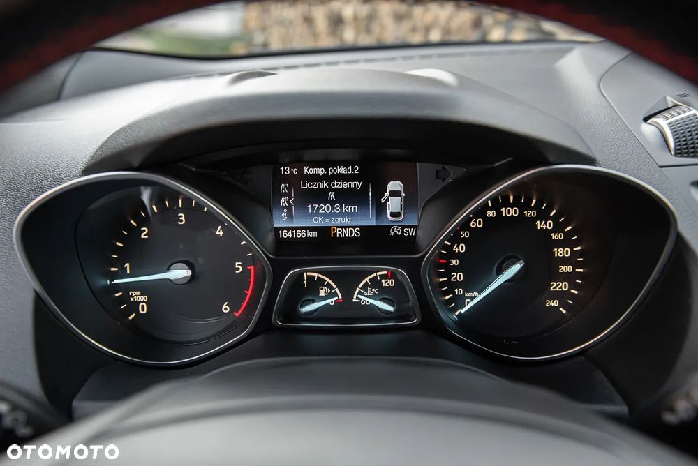 Ford Kuga 2.0 TDCi AWD ST-Line - 19