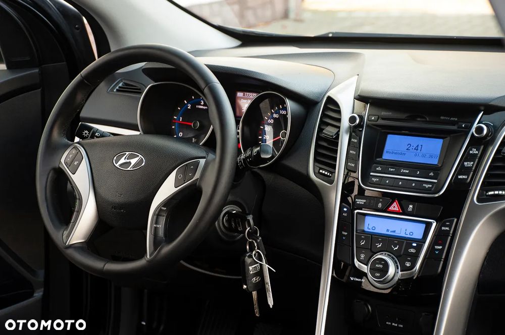 Hyundai i30 i30cw 1.6 CRDi Trend - 6