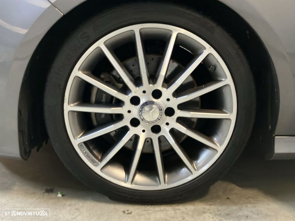 Mercedes-Benz CLA 220 - 22