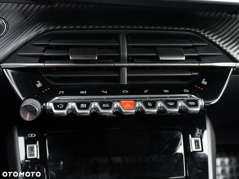 Peugeot 2008 1.2 PureTech Allure Pack S&S EAT8 - 19
