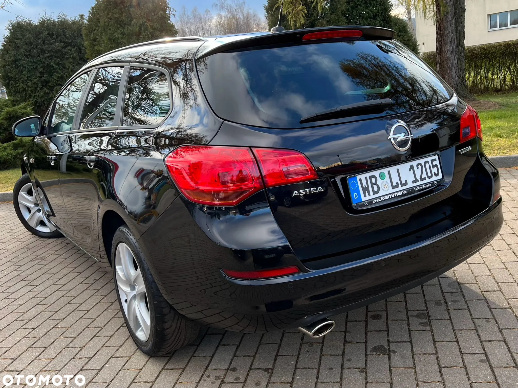 Opel Astra 1.4 Turbo Cosmo - 4