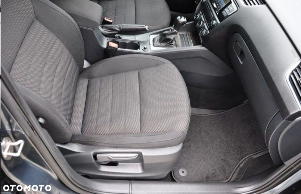 Skoda Octavia Scout 2.0 TDI 4x4 DSG - 33