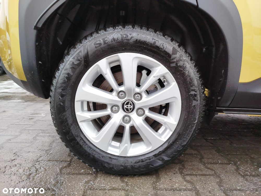 Toyota Yaris Cross - 17