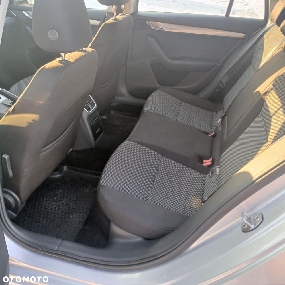 Skoda Octavia 1.6 TDI Ambition - 12