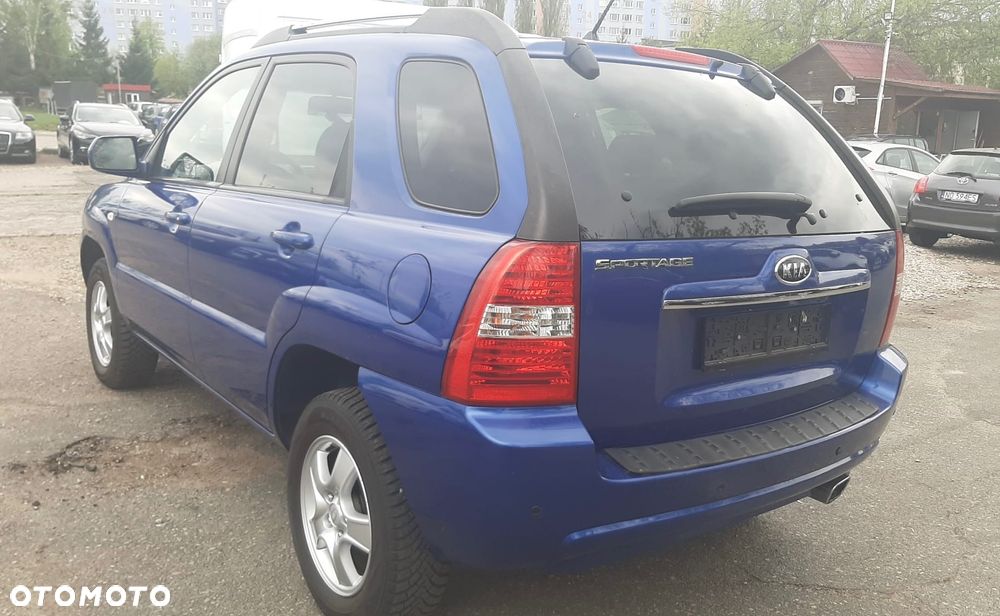Kia Sportage 2.0 2WD Cup - 3