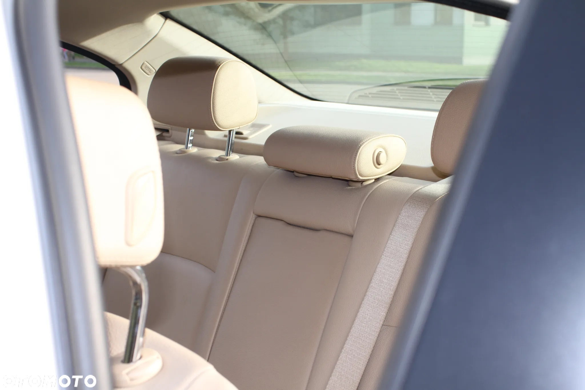 BMW Seria 5 525d xDrive Luxury Line - 22