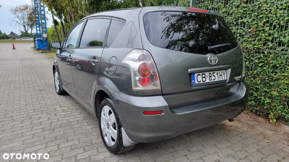 Toyota Corolla Verso 1.8 Sol - 19