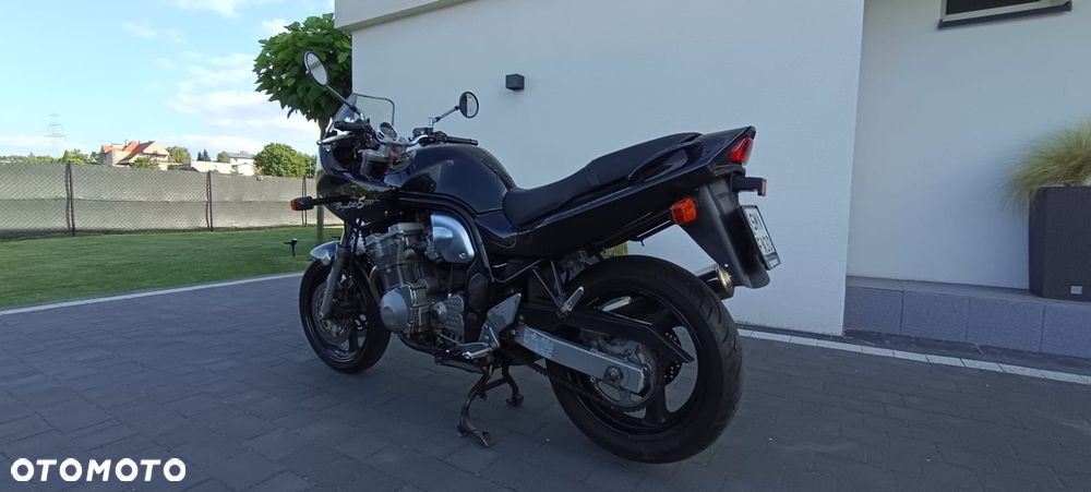Suzuki Bandit - 1