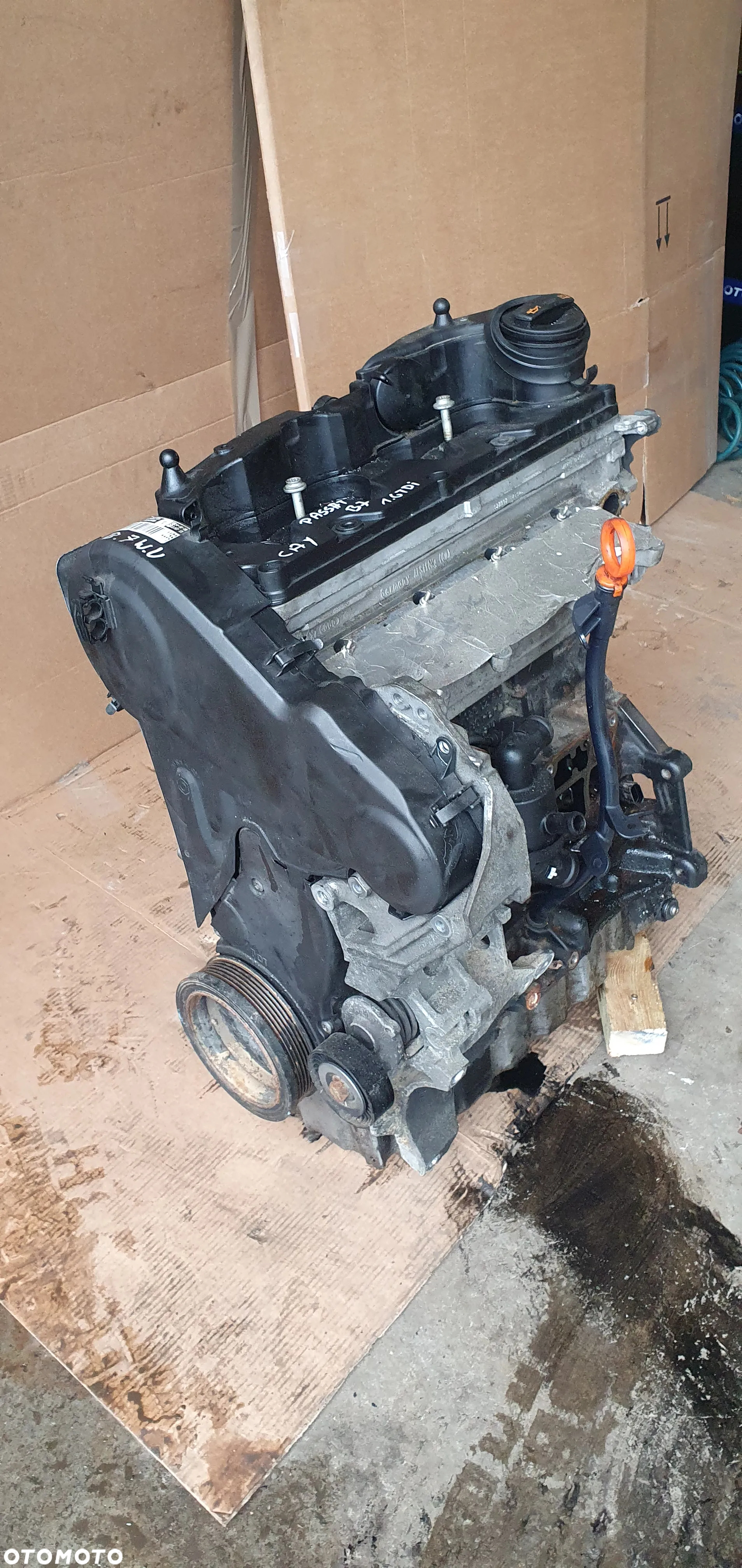 Silnik słupek blok silnika VW Passat B7 1.6 TDI CAY - 3