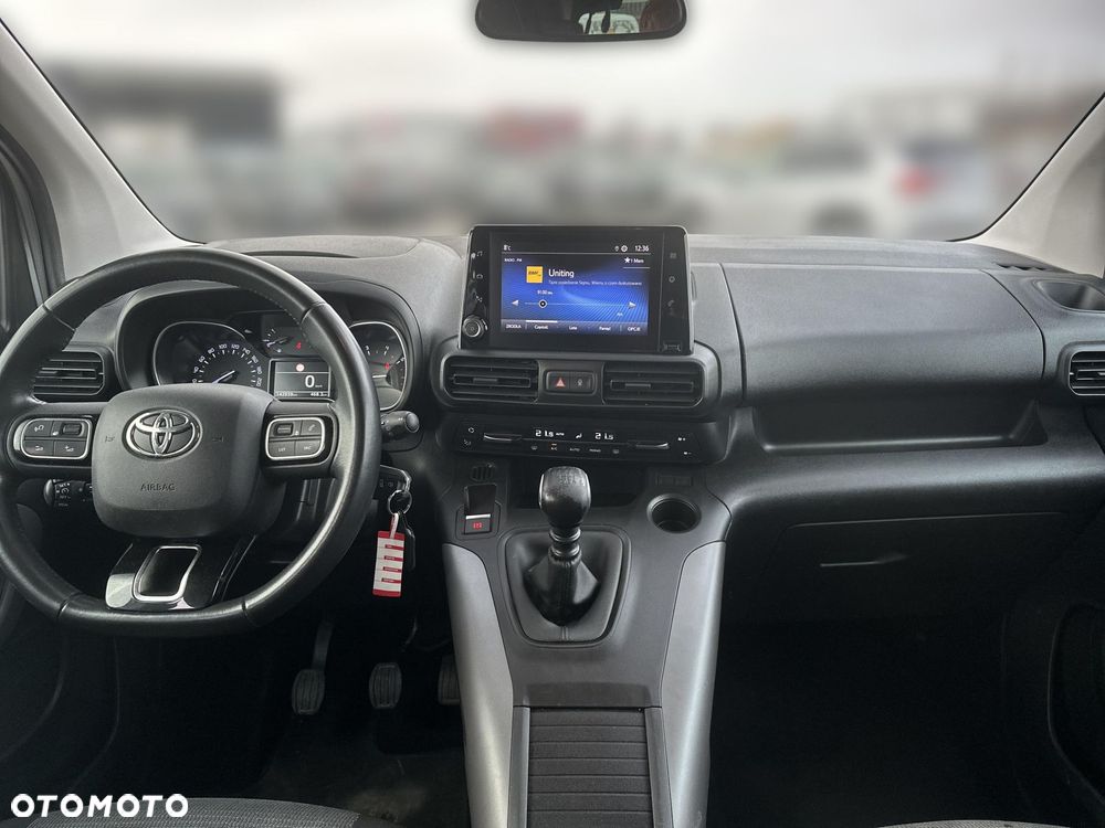 Toyota Proace City Verso 1.5 D-4D Family - 12