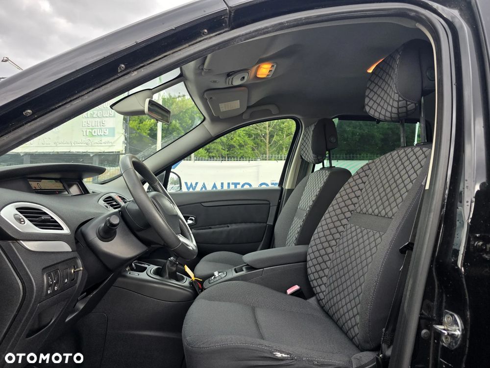 Renault Scenic - 8