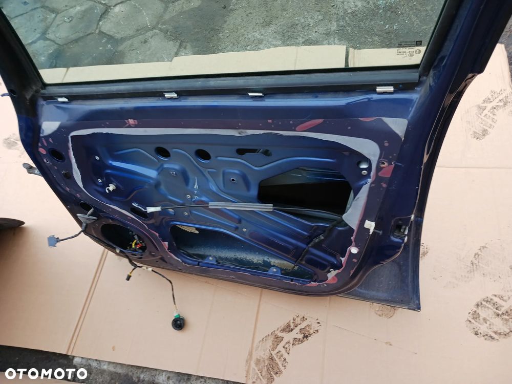 Drzwi przednie prawe tylne Opel Zafira B Z21B Niebieskie - 4