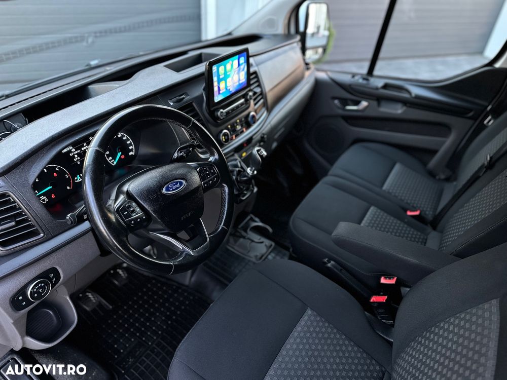 Ford Transit Custom - 13