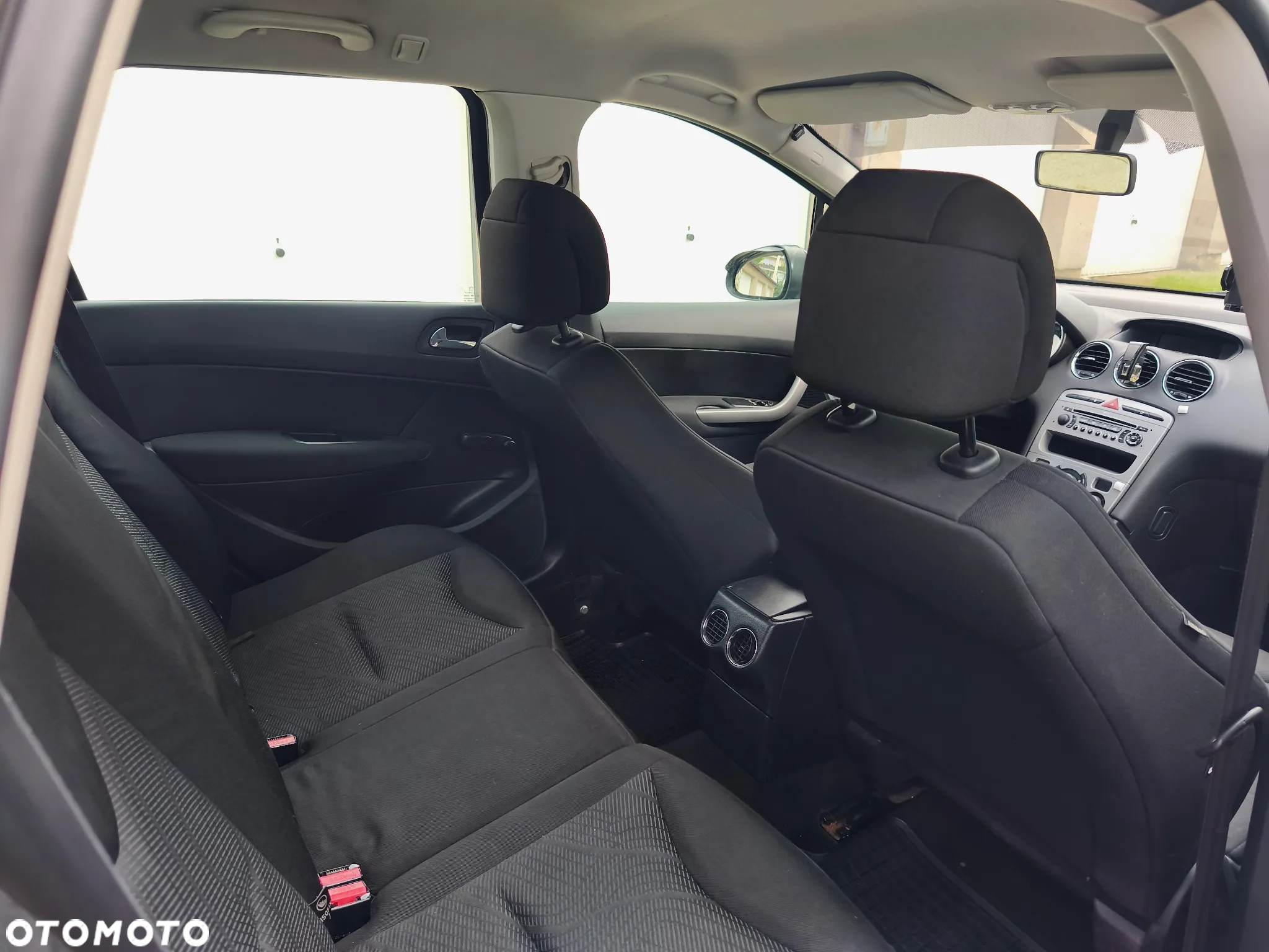 Peugeot 308 1.6 Premium - 8