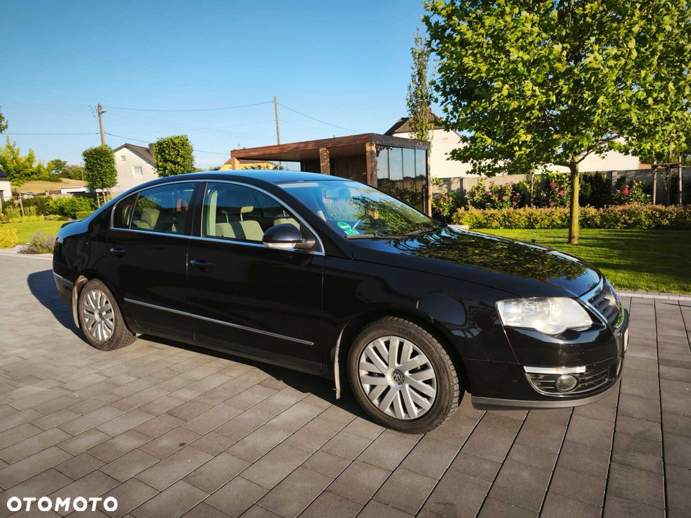 Volkswagen Passat - 5