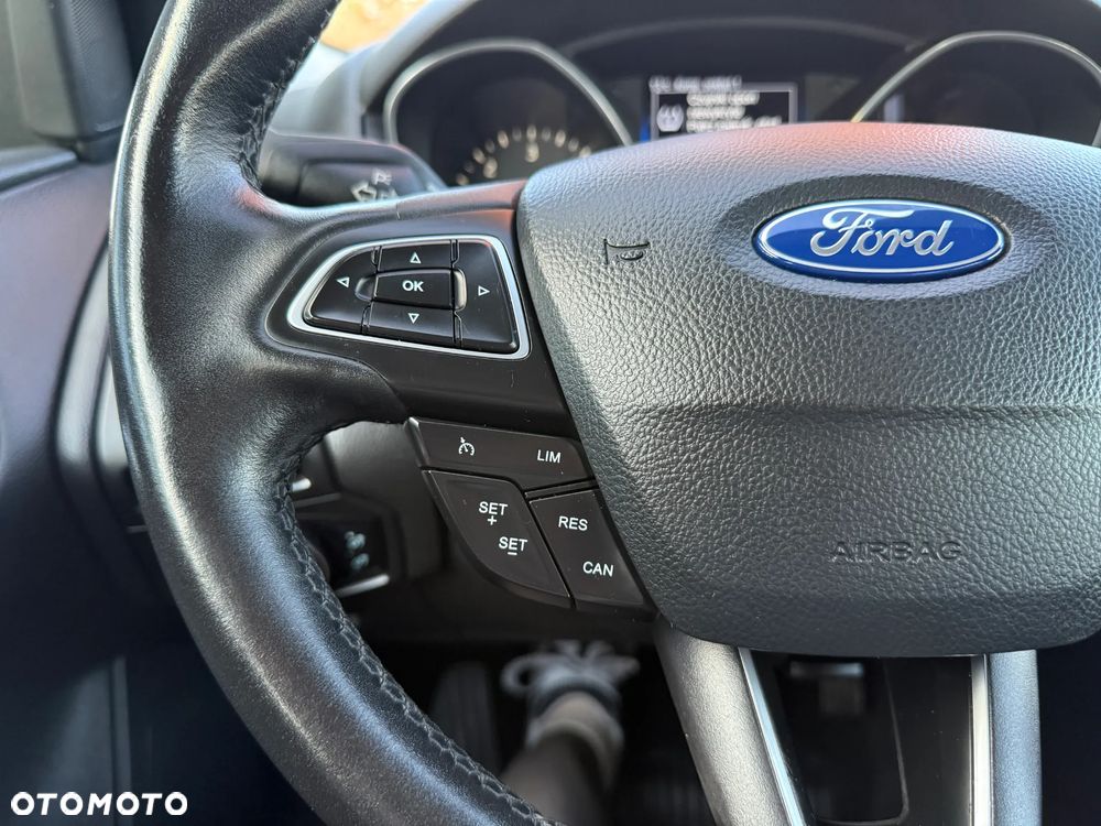 Ford Focus 2.0 TDCi Titanium ASS - 33