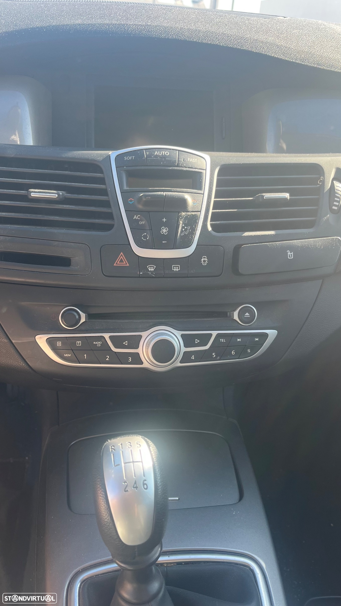 Renault Laguna Break 2.0 dCi Dynamique S 4control - 8