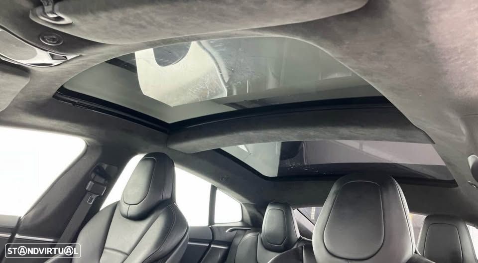 Tesla Model S Standard - 8