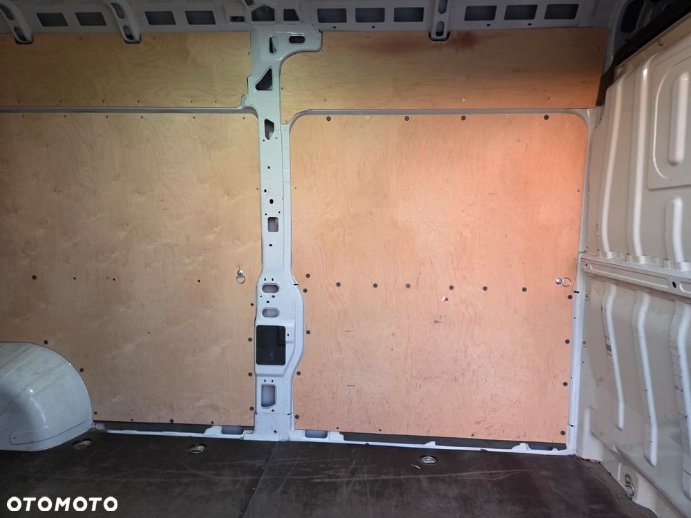 Citroën Jumper 2.2 DIESEL L4H2 - 26