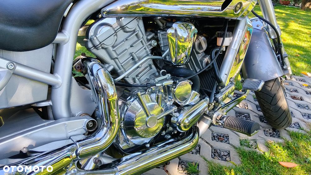 Hyosung GV - 10