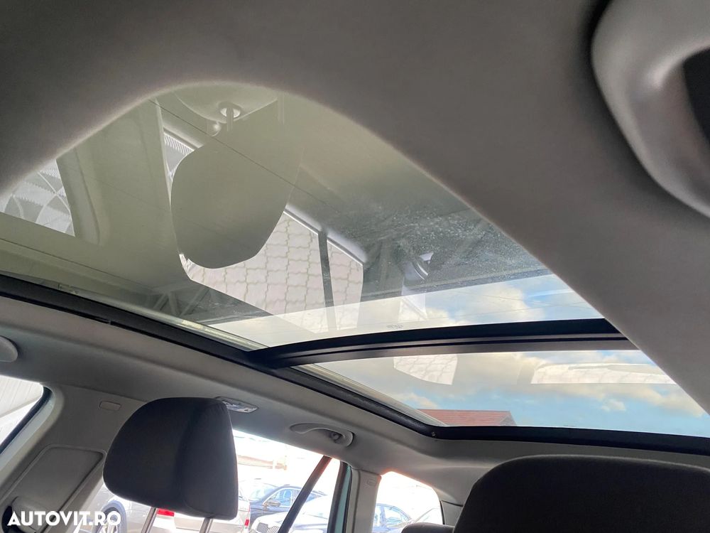 Volkswagen Golf - 20