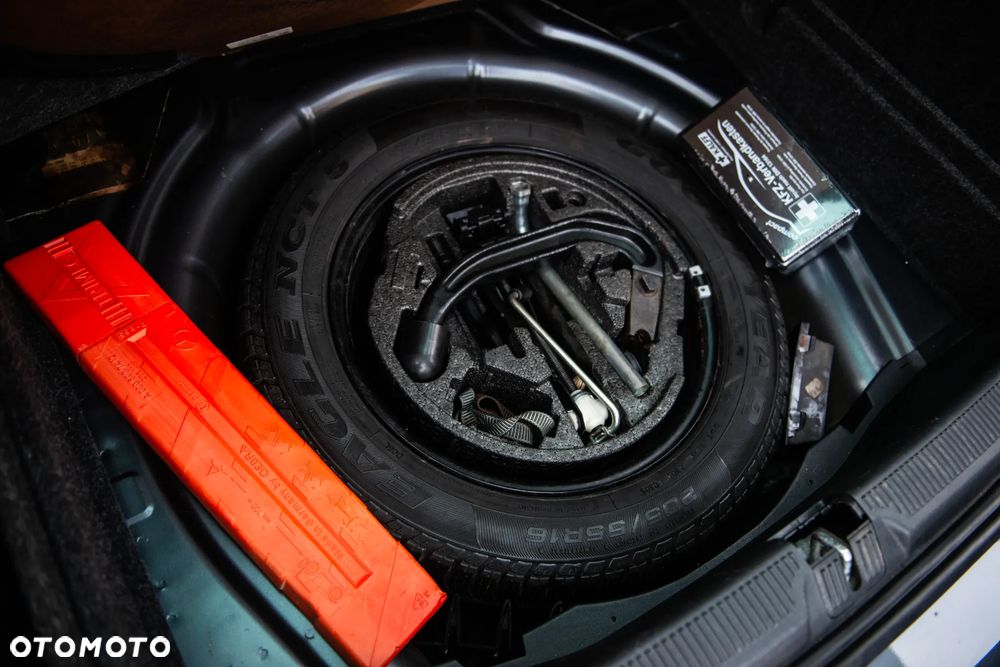 Skoda Octavia 1.8 TSI DSG Laurin & Klement - 7