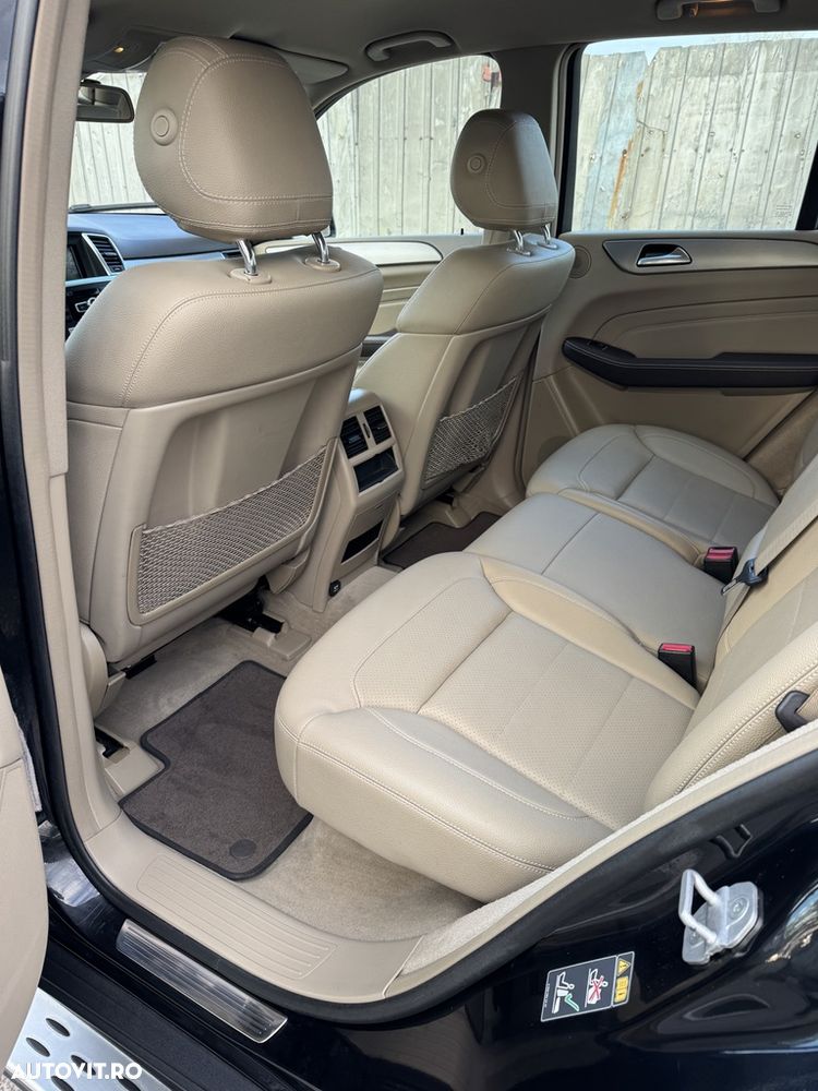 Mercedes-Benz ML - 11