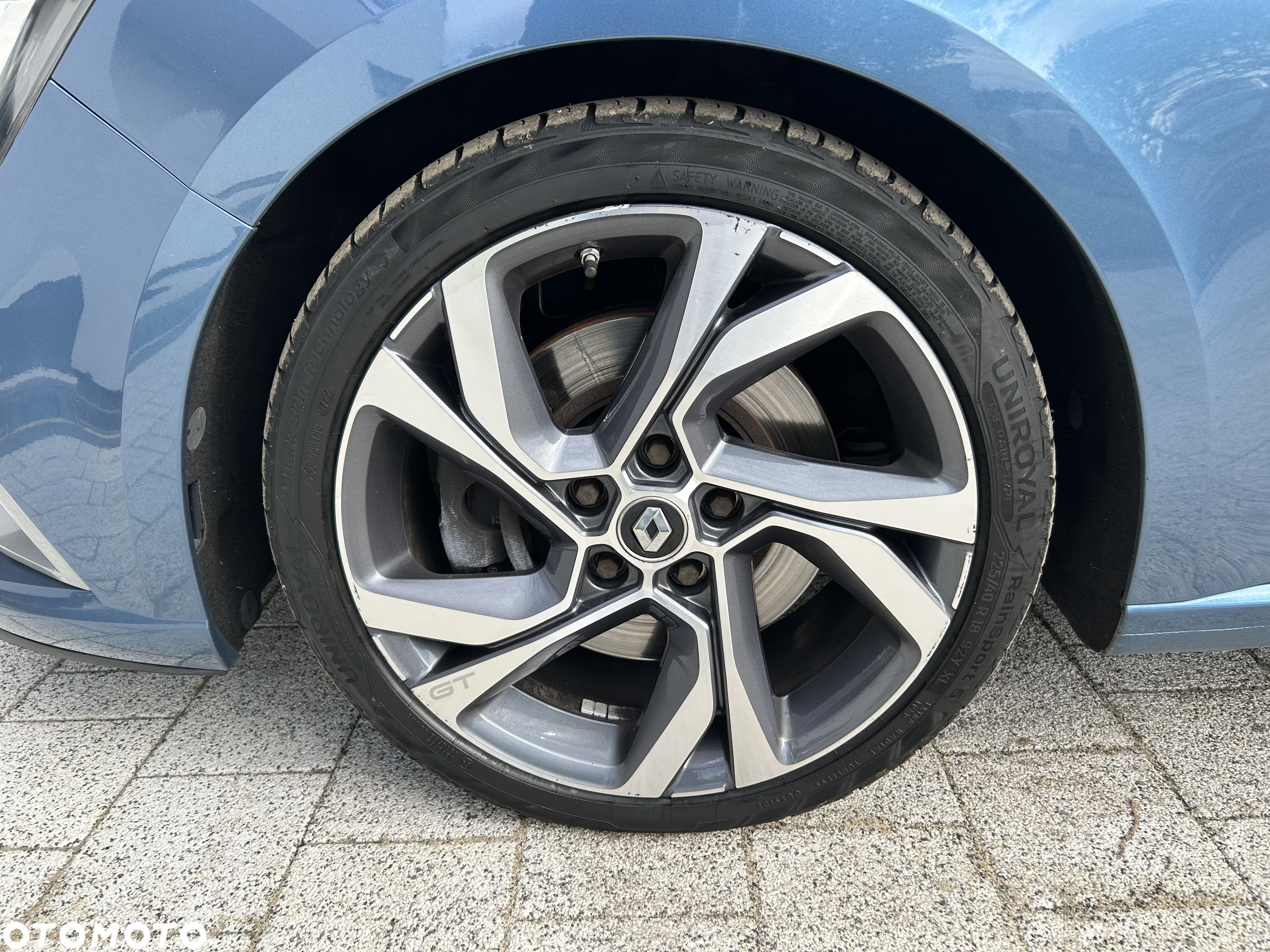 Renault Megane 1.6 TCe GT EDC - 13