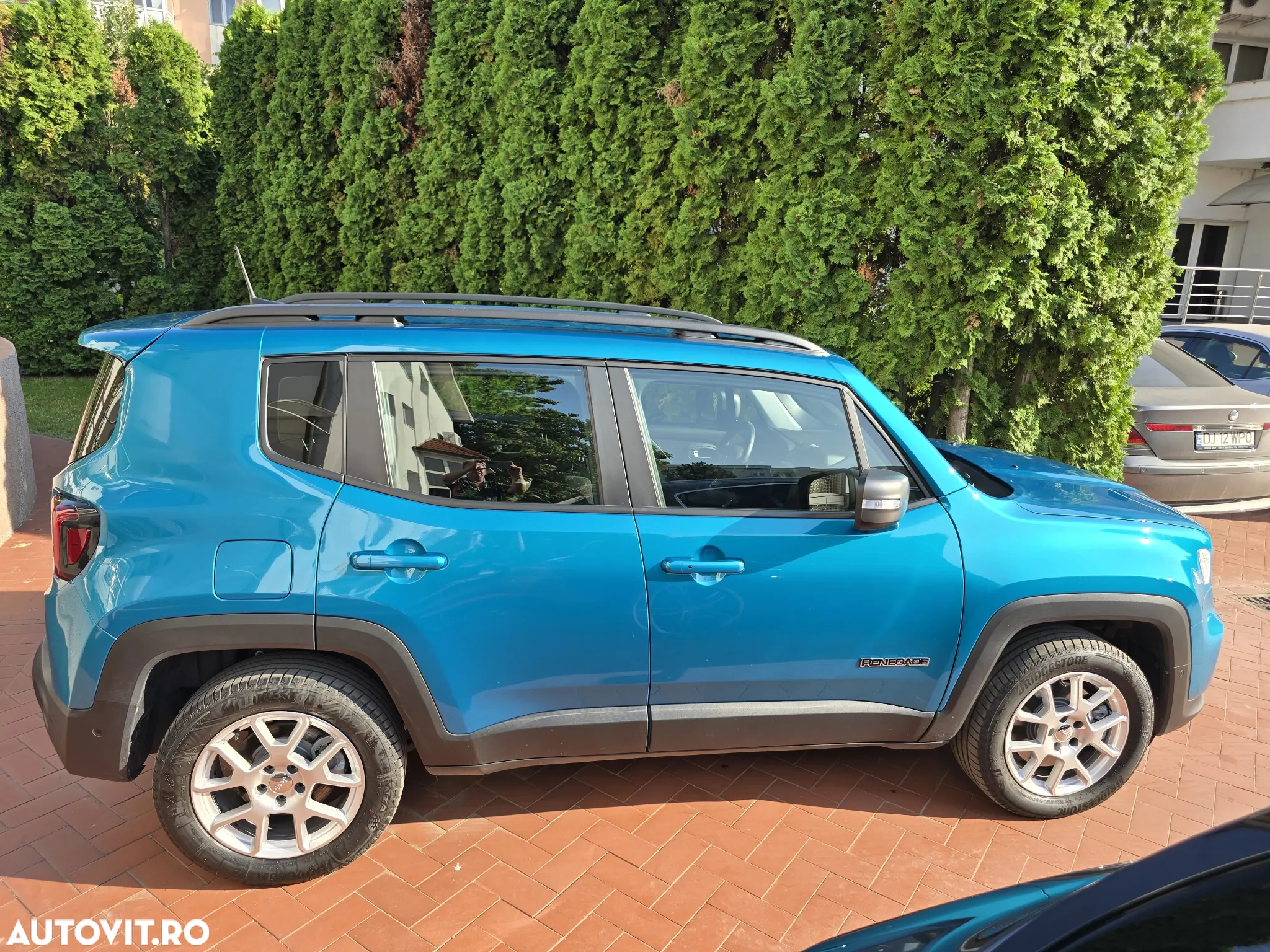 Jeep Renegade 1.3 T-GDI 4xe PLUG-IN Hybrid Automatik Limited - 6