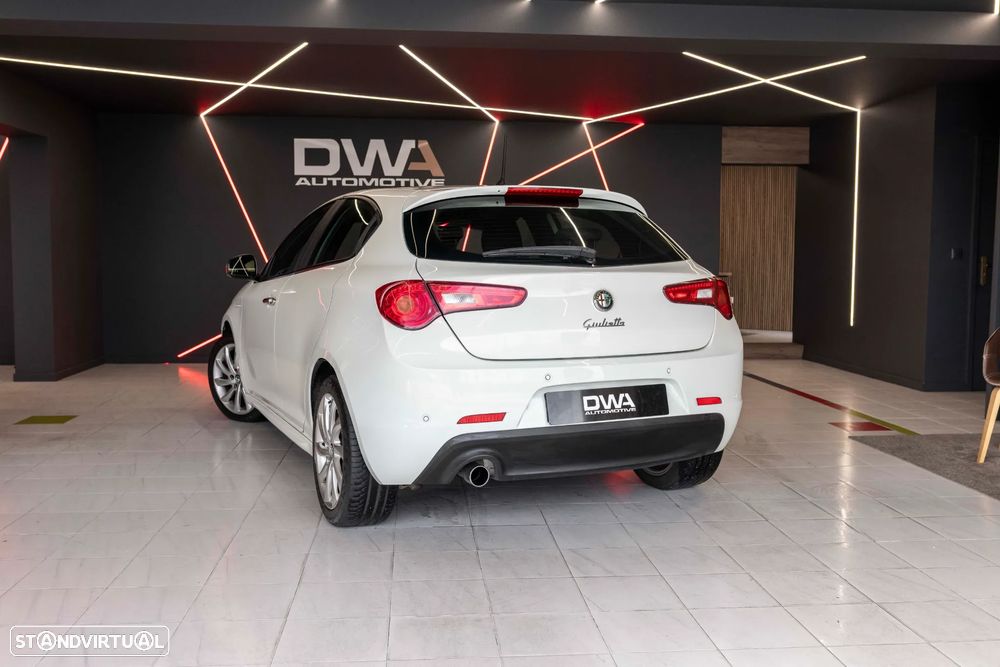 Alfa Romeo Giulietta 1.6 JTDM Progression 57X - 2