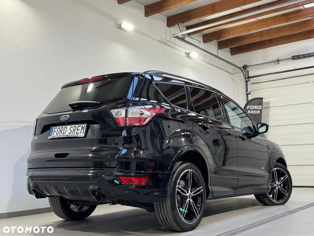 Ford Kuga 2.0 TDCi 4x4 ST-Line - 23