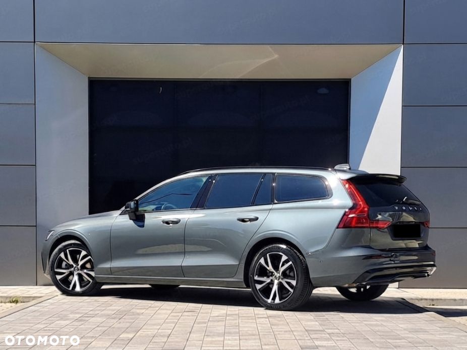 Volvo V60 B4 B Ultra Dark - 5
