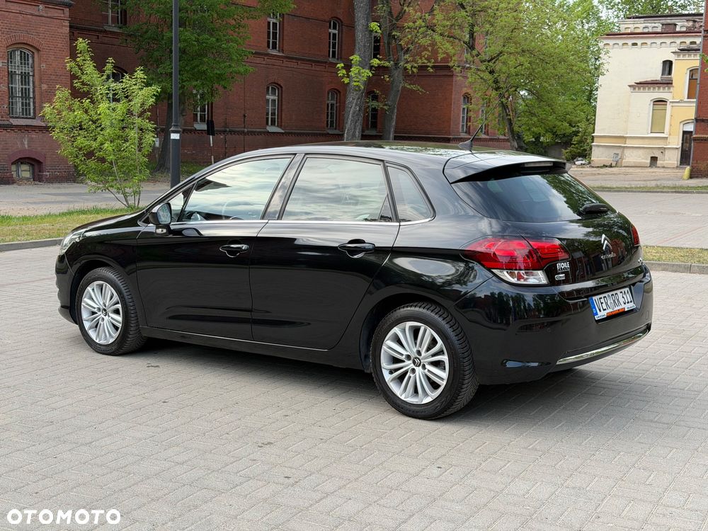 Citroën C4 e-HDi 115 Exclusive - 11