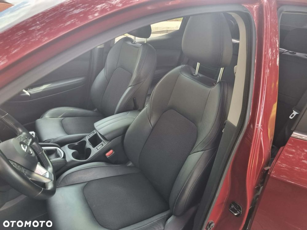 Nissan Qashqai - 11