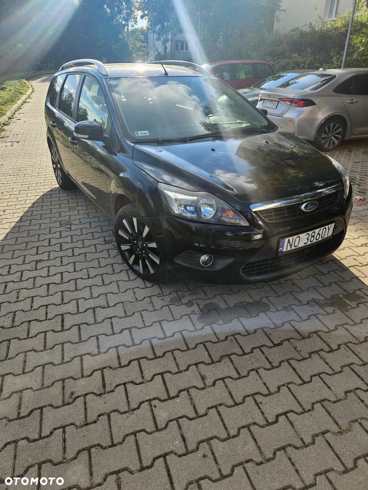 Ford Focus 1.6 Ghia - 2