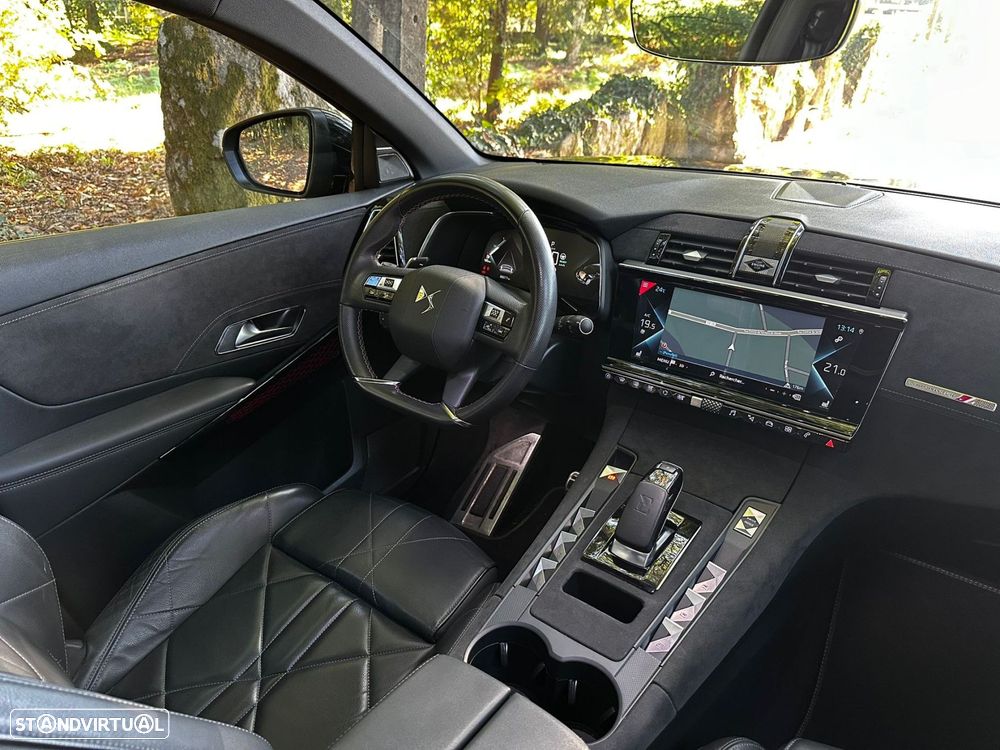DS DS7 Crossback E-Tense Performance Line EAT8 - 10