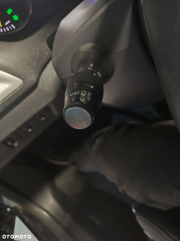 Renault Megane TCe 130 Expression - 23