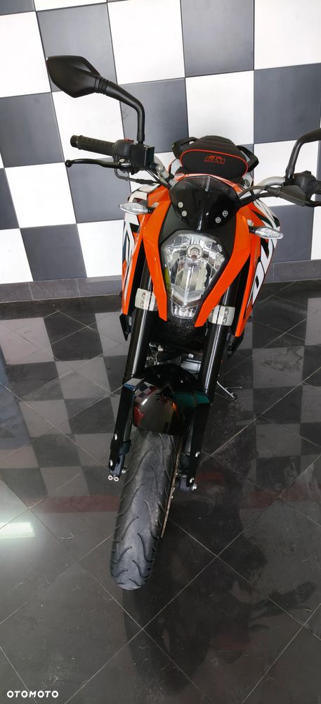 KTM Duke 125 - 26
