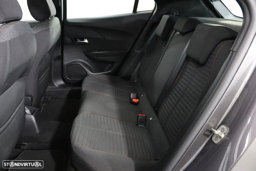 Peugeot 2008 1.2 PureTech Active Pack - 9