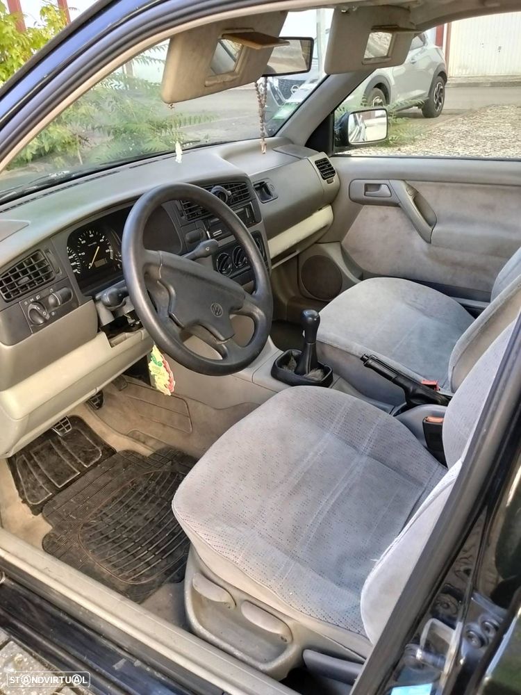 Volkswagen Vento — fotografia 5