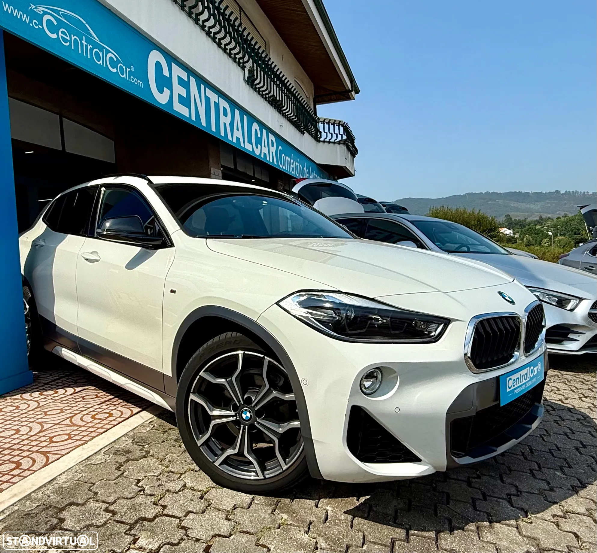 BMW X2 16 d sDrive Auto X Pack M - 2