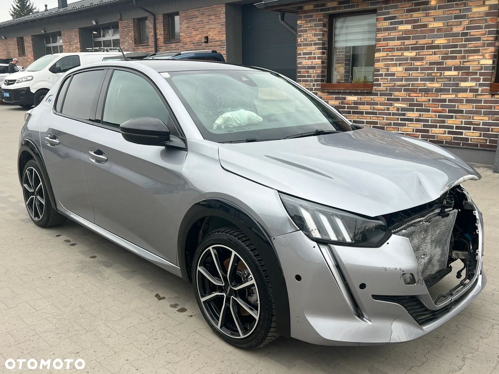 Peugeot 208 GT Line - 4