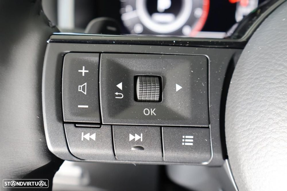 Nissan Qashqai 1.3 DIG-T Advance Xtronic - 28