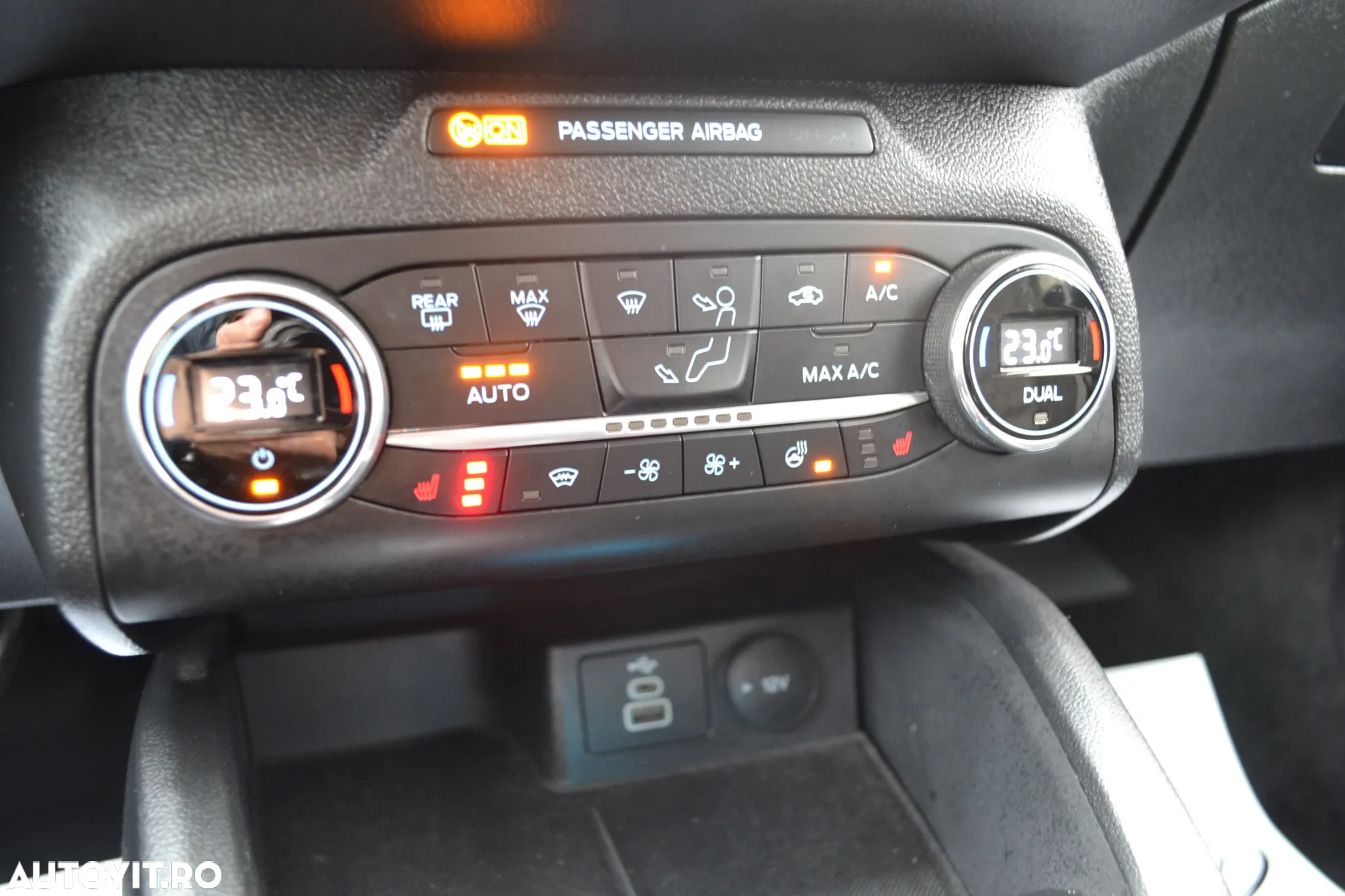Ford Focus 1.5 EcoBlue Start-Stopp-System Aut. COOL&CONNECT - 25