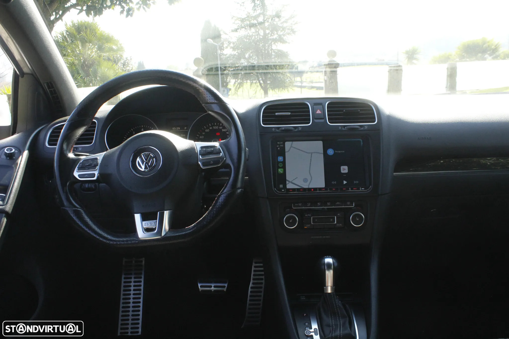 VW Golf 2.0 GTI DSG - 33