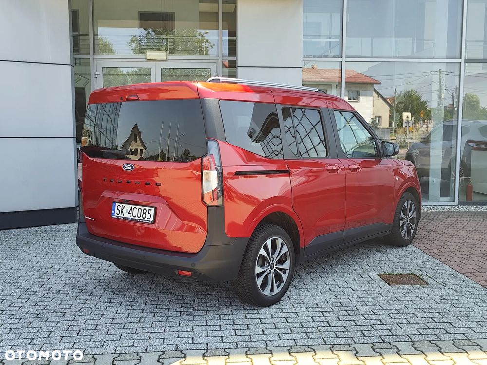 Ford Tourneo Courier 1.0 EcoBoost Titanium - 2