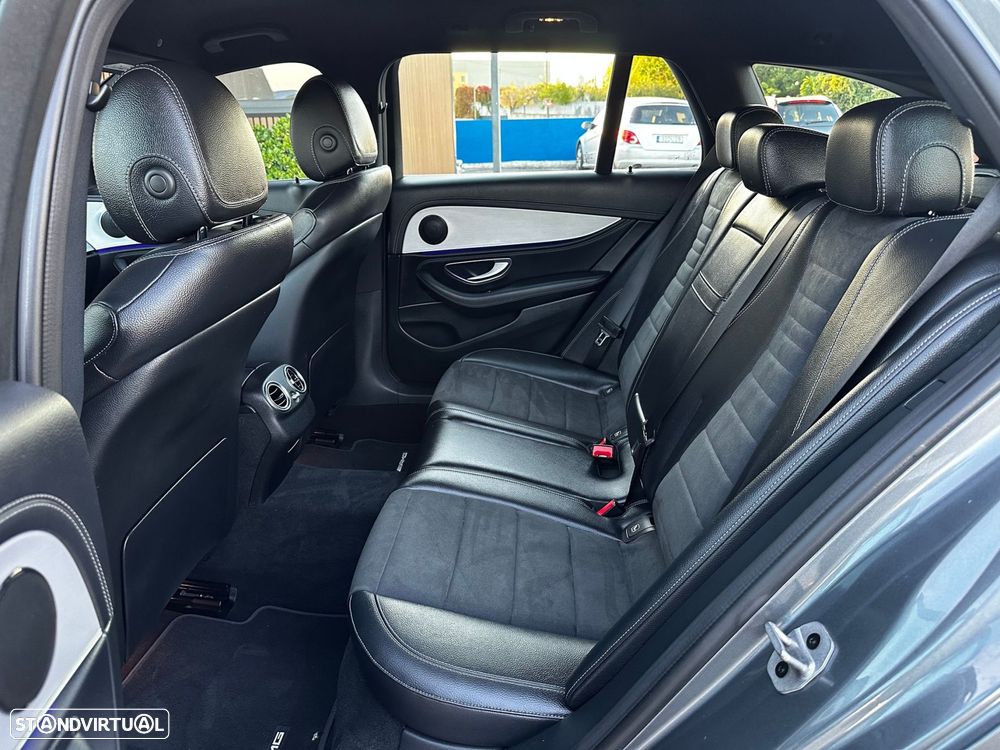 Mercedes-Benz E 300 de AMG Line - 50