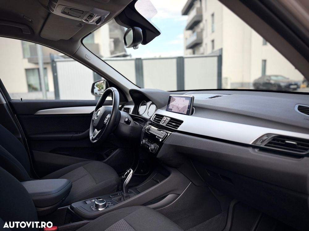 BMW X1 sDrive18i Aut. Advantage - 9