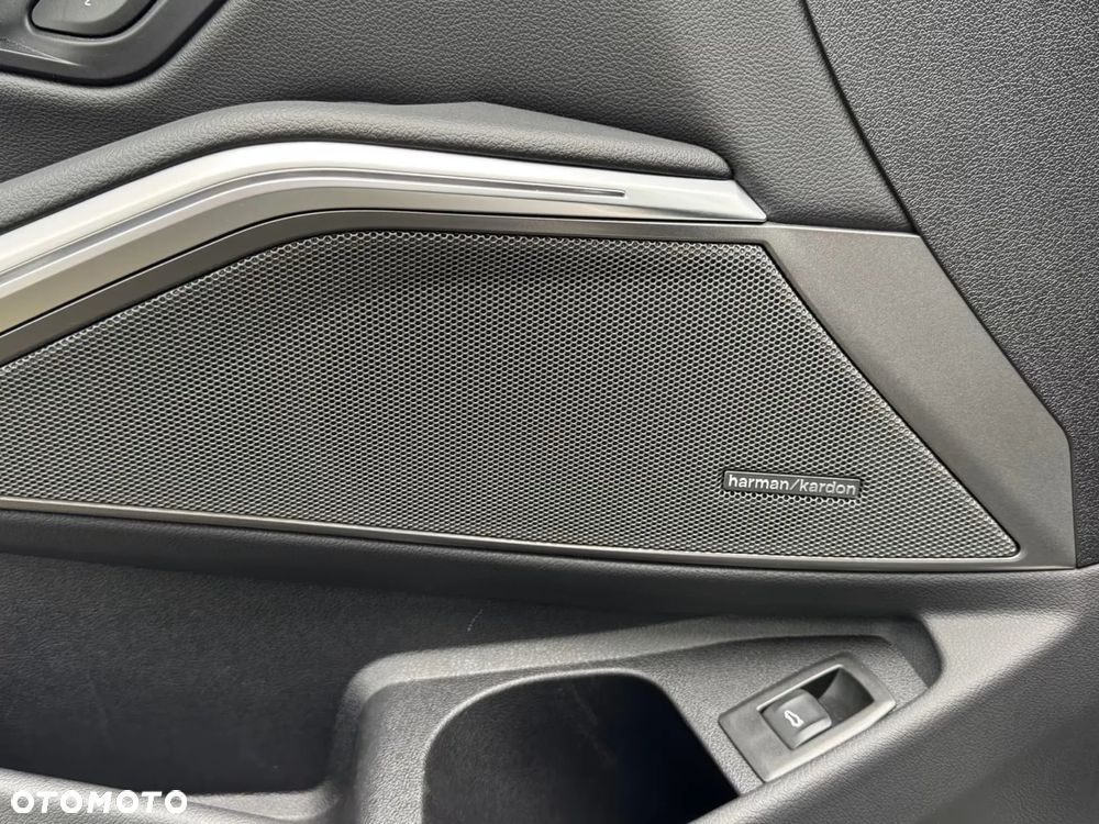 BMW Seria 3 M340i xDrive mHEV sport - 27